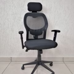 Кресло Barneo K-128 для персонала (черная ткань черная сетка) в Ноябрьске - noyabrsk.mebel24.online | фото