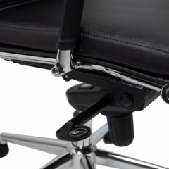 Офисное кресло для руководителей DOBRIN ARNOLD LMR-103F чёрный в Ноябрьске - noyabrsk.mebel24.online | фото 8