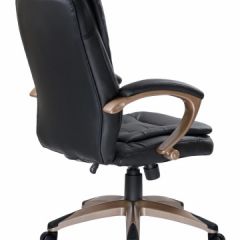 Офисное кресло для руководителей DOBRIN DONALD LMR-106B чёрный в Ноябрьске - noyabrsk.mebel24.online | фото 3